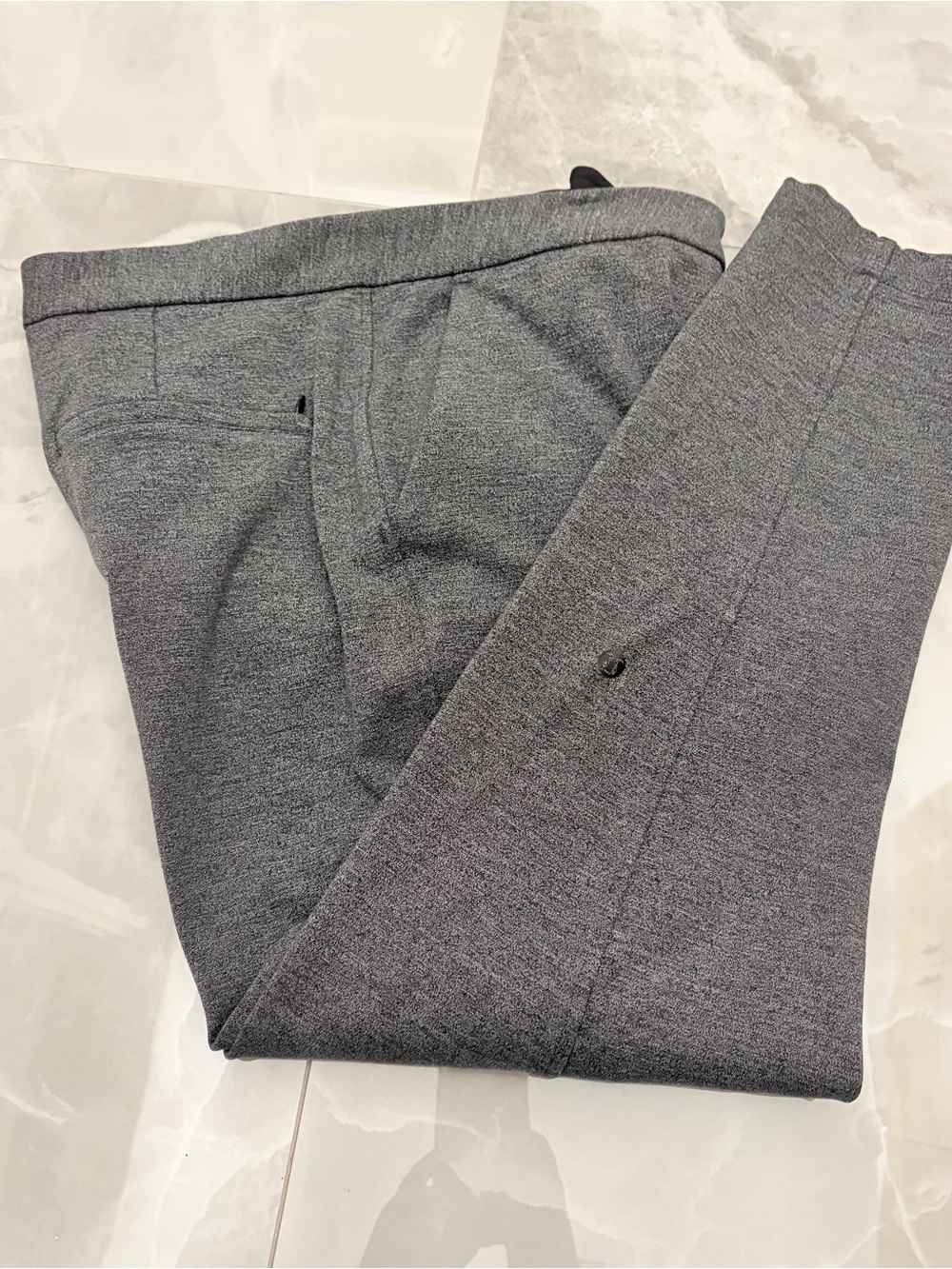 Lululemon Pants City Trek Trouser Size 8 Heathered Gray black Tapered like new - Picture 10 of 10